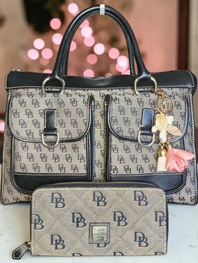 Dooney & Bourke Vintage Large Double Pocket Tote & Matching Milly Maxi Wristlet